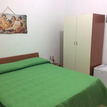 Frühstückspension Vistadamare 3*
