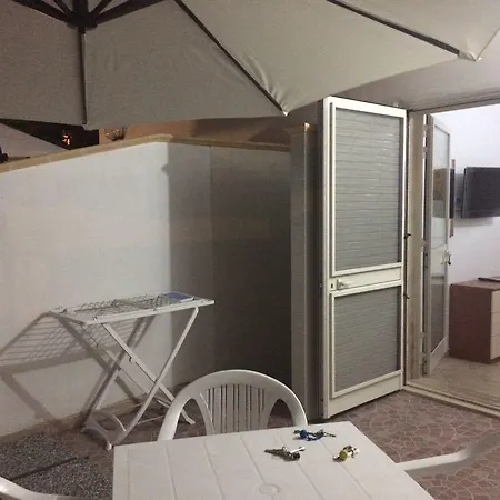 Vistadamare Torre Specchia Ruggeri
